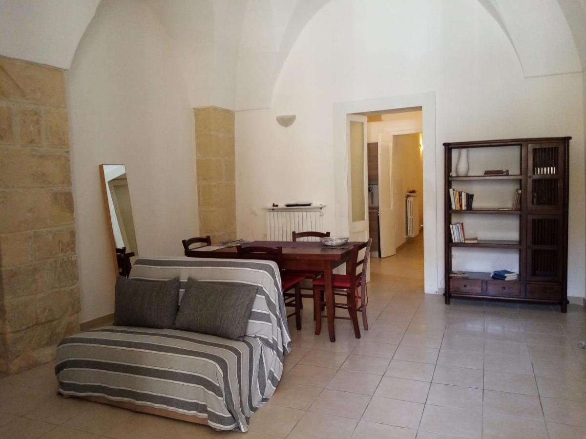 Apartamento Piazzetta Acquaviva Lecce Exterior foto